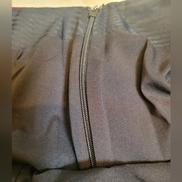 RED GRAY BLACK Plaid Pencil Skirt Size 2 Lined from THE LIMITED - Picture 6 of 11